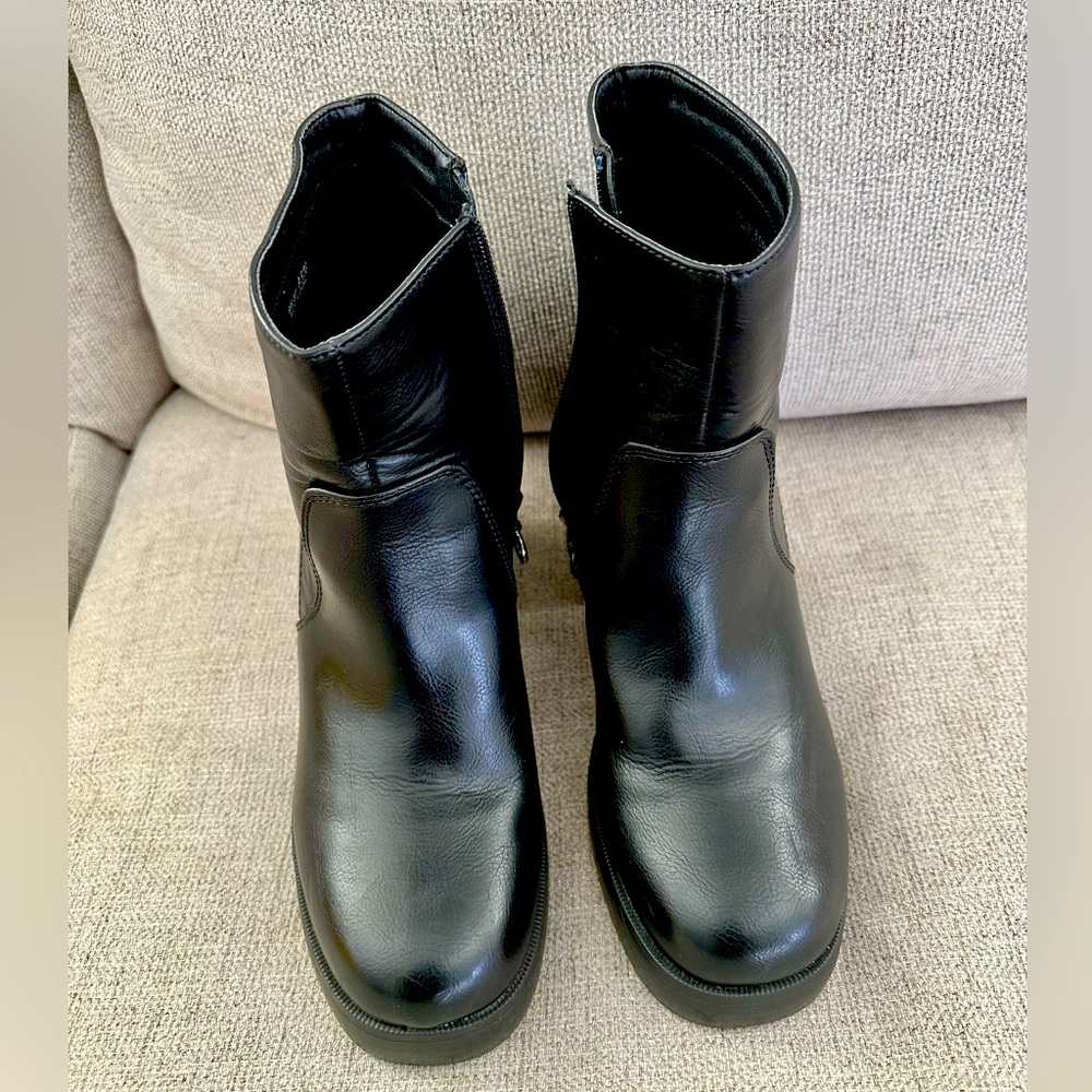 Dirty Laundry ankle boots.